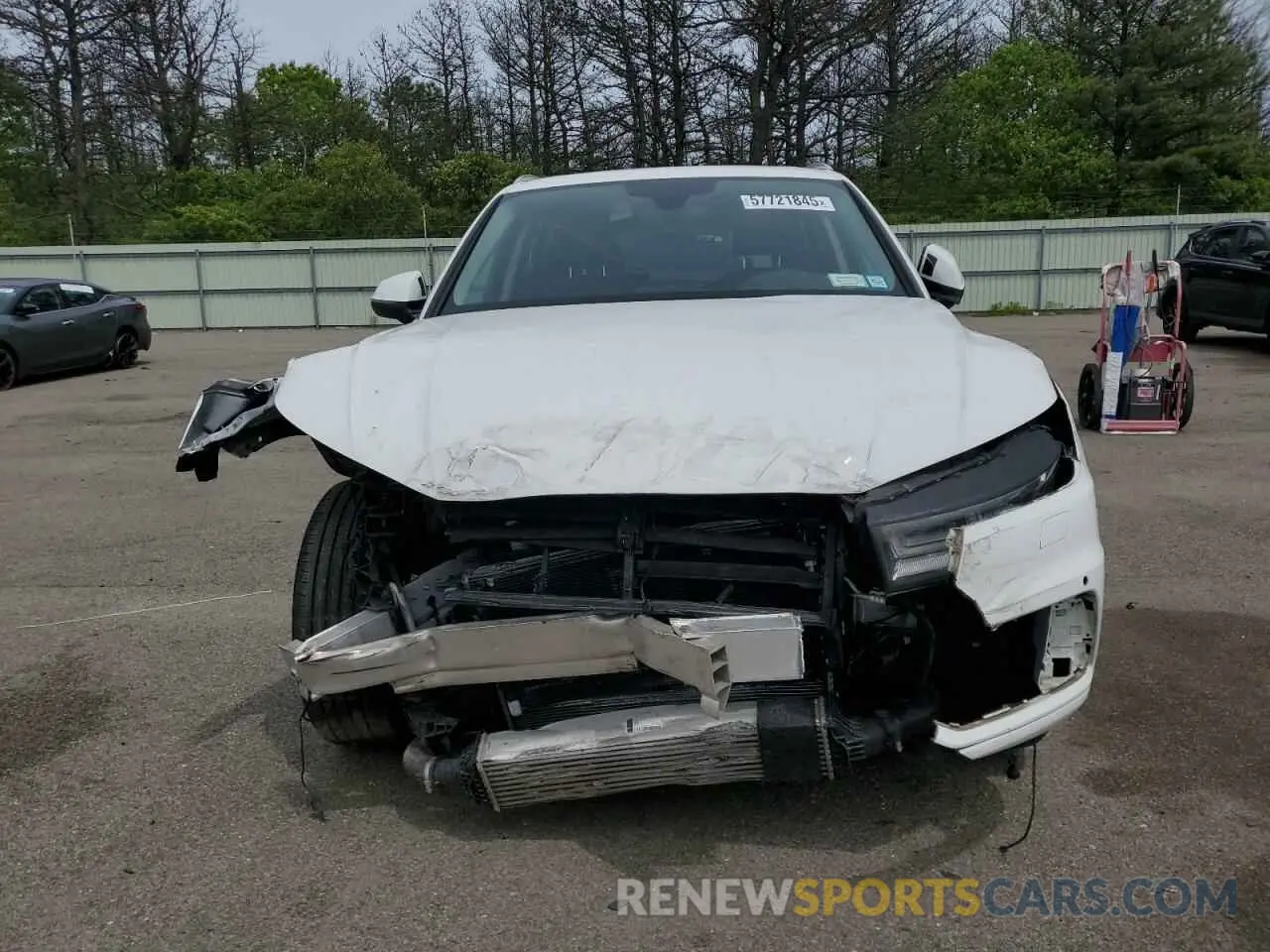 5 Photograph of a damaged car WA1BNAFY3K2028356 AUDI Q5 2019