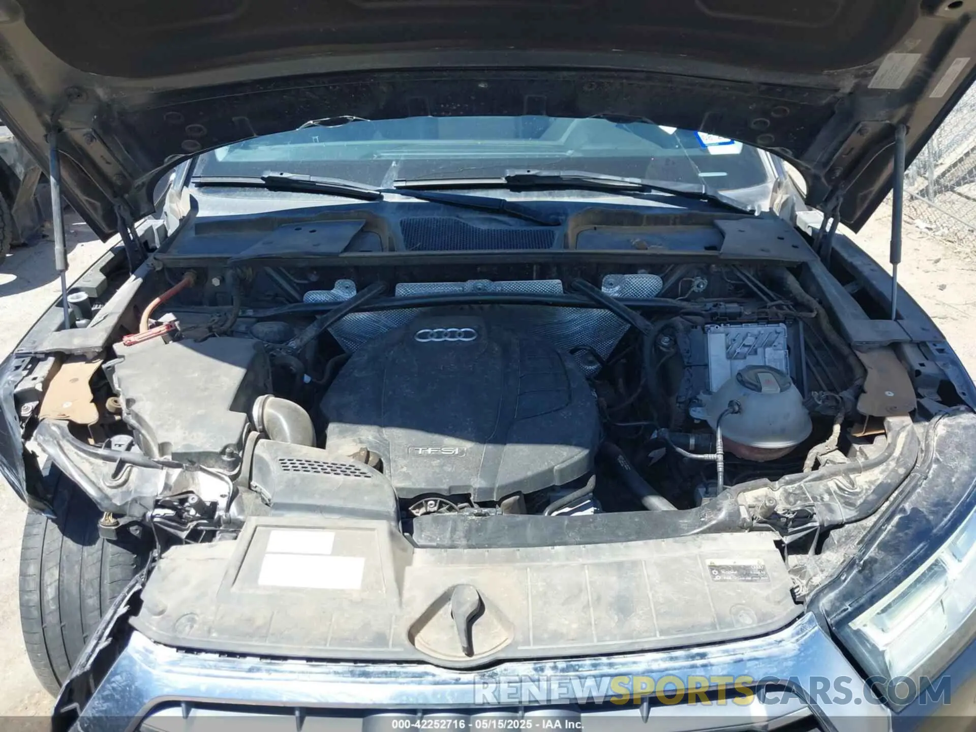10 Photograph of a damaged car WA1BNAFY3K2037963 AUDI Q5 2019