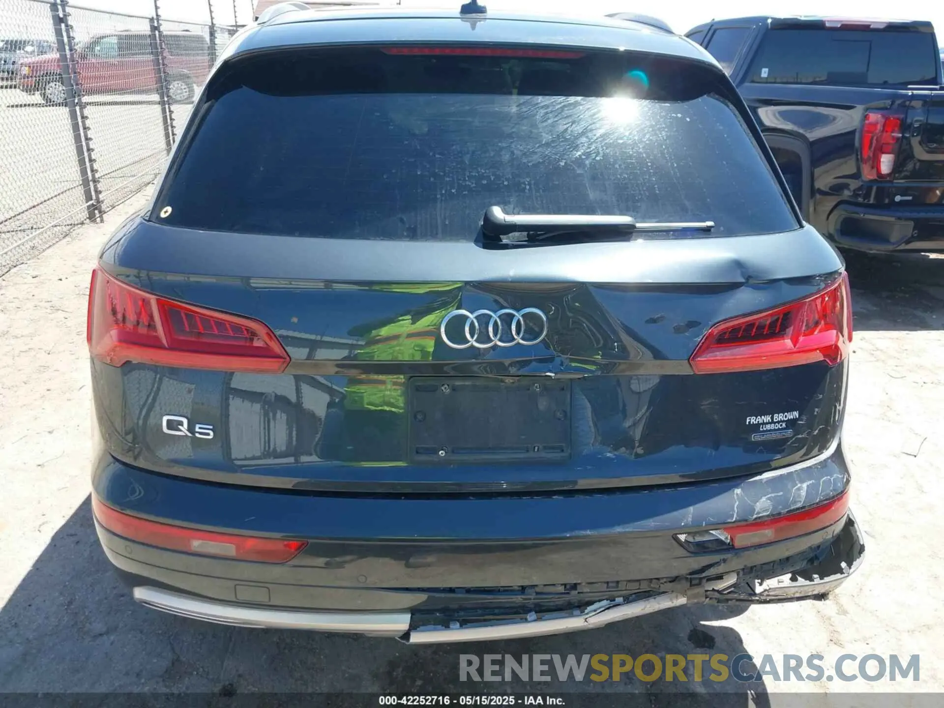 16 Photograph of a damaged car WA1BNAFY3K2037963 AUDI Q5 2019