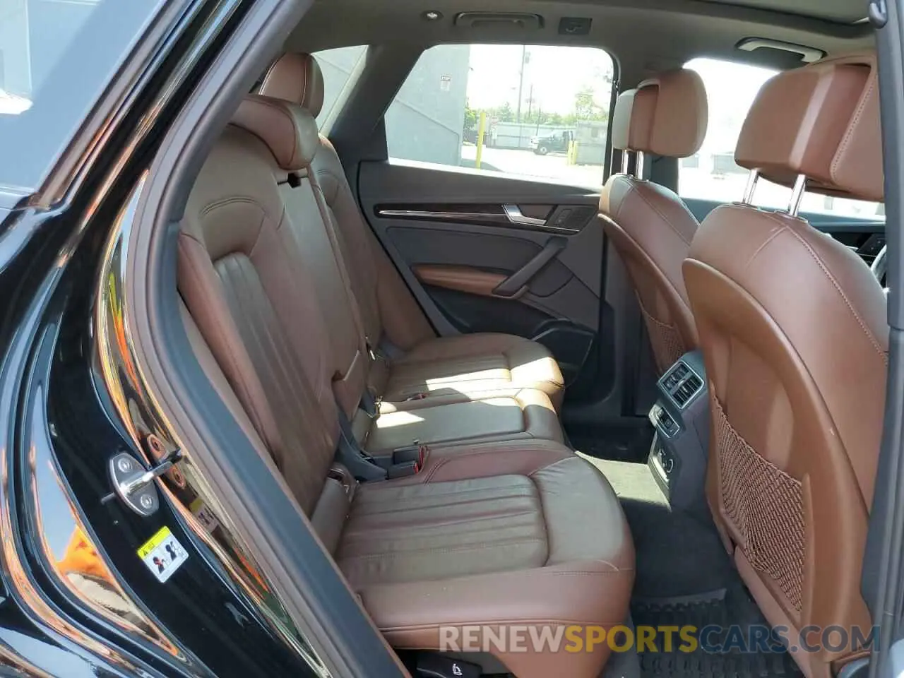 11 Photograph of a damaged car WA1BNAFY3K2039325 AUDI Q5 2019