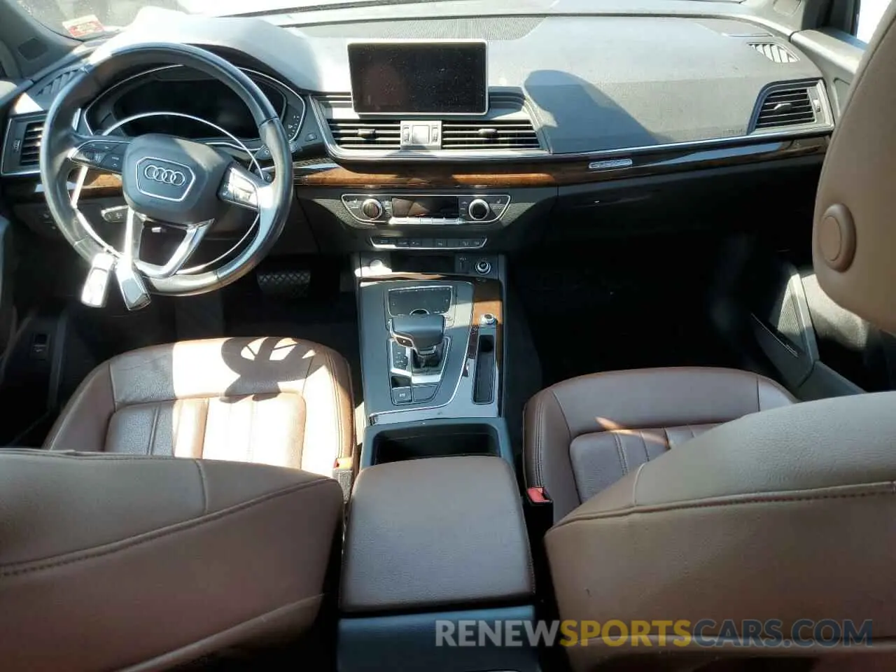 8 Photograph of a damaged car WA1BNAFY3K2039325 AUDI Q5 2019