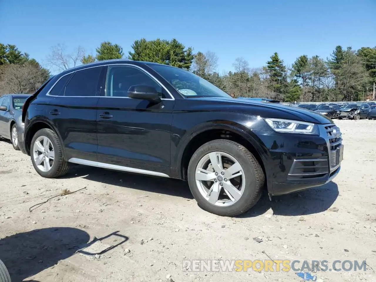 4 Photograph of a damaged car WA1BNAFY3K2065603 AUDI Q5 2019
