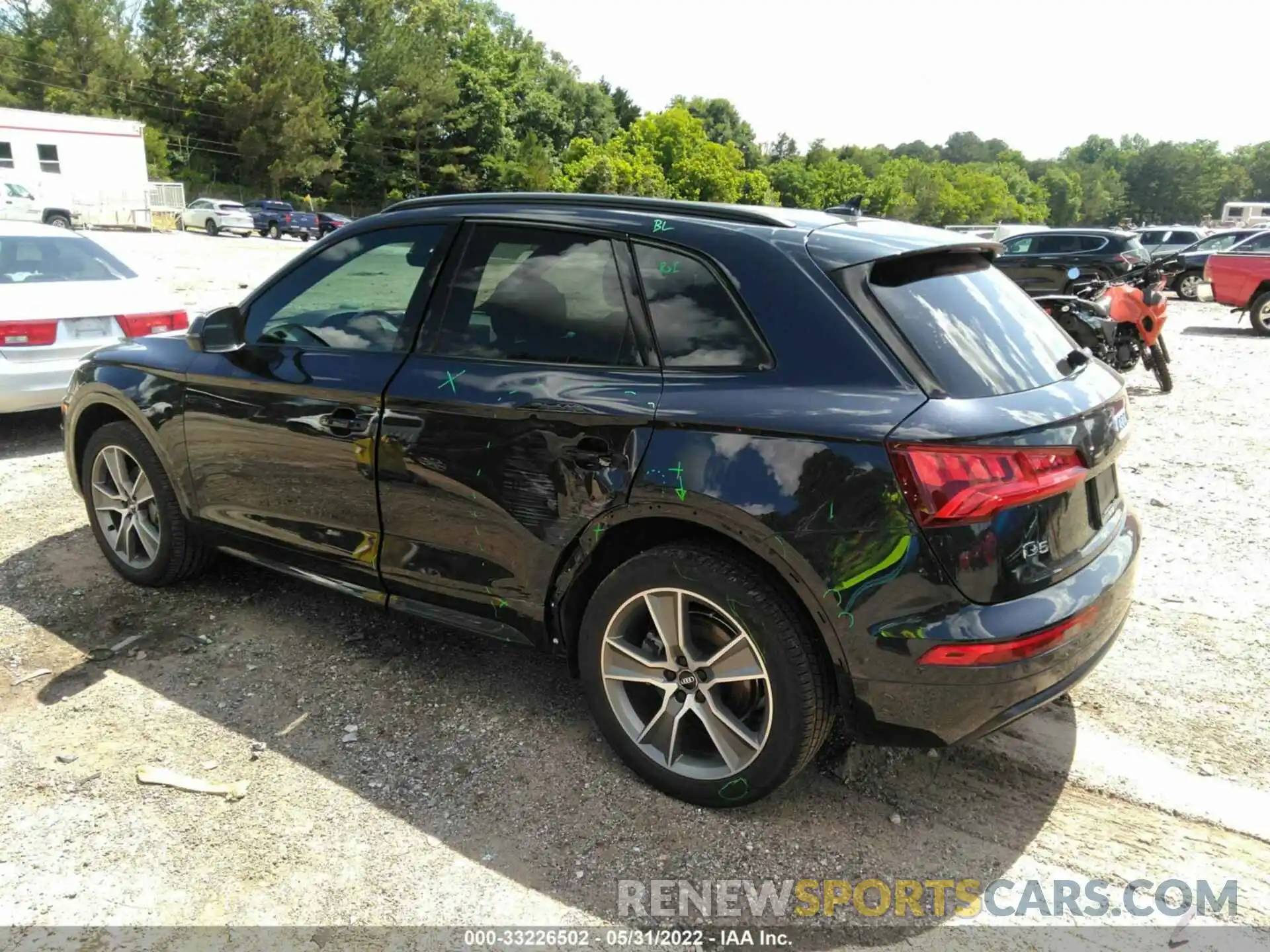 3 Photograph of a damaged car WA1BNAFY3K2071546 AUDI Q5 2019