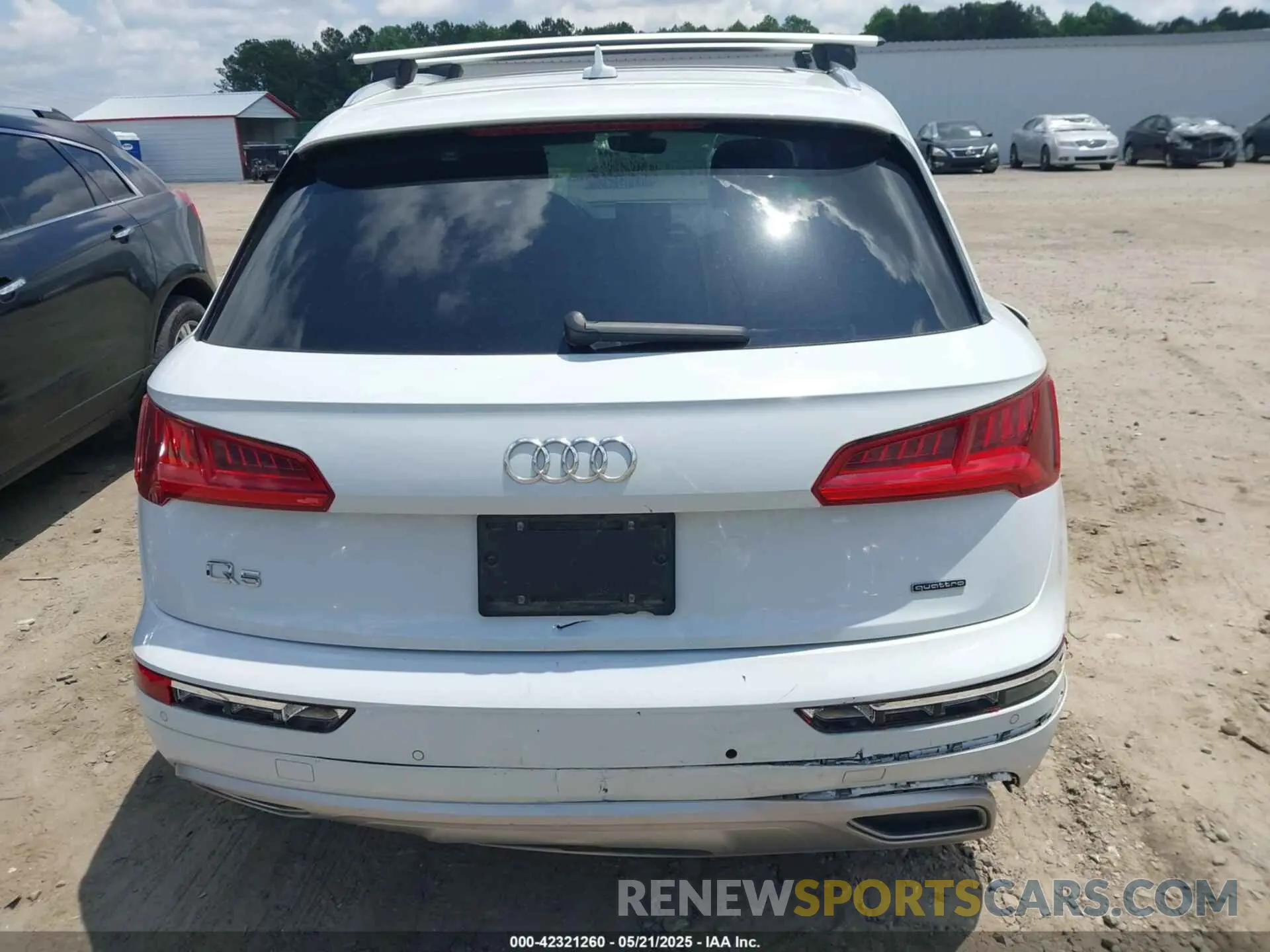 16 Photograph of a damaged car WA1BNAFY3K2135987 AUDI Q5 2019