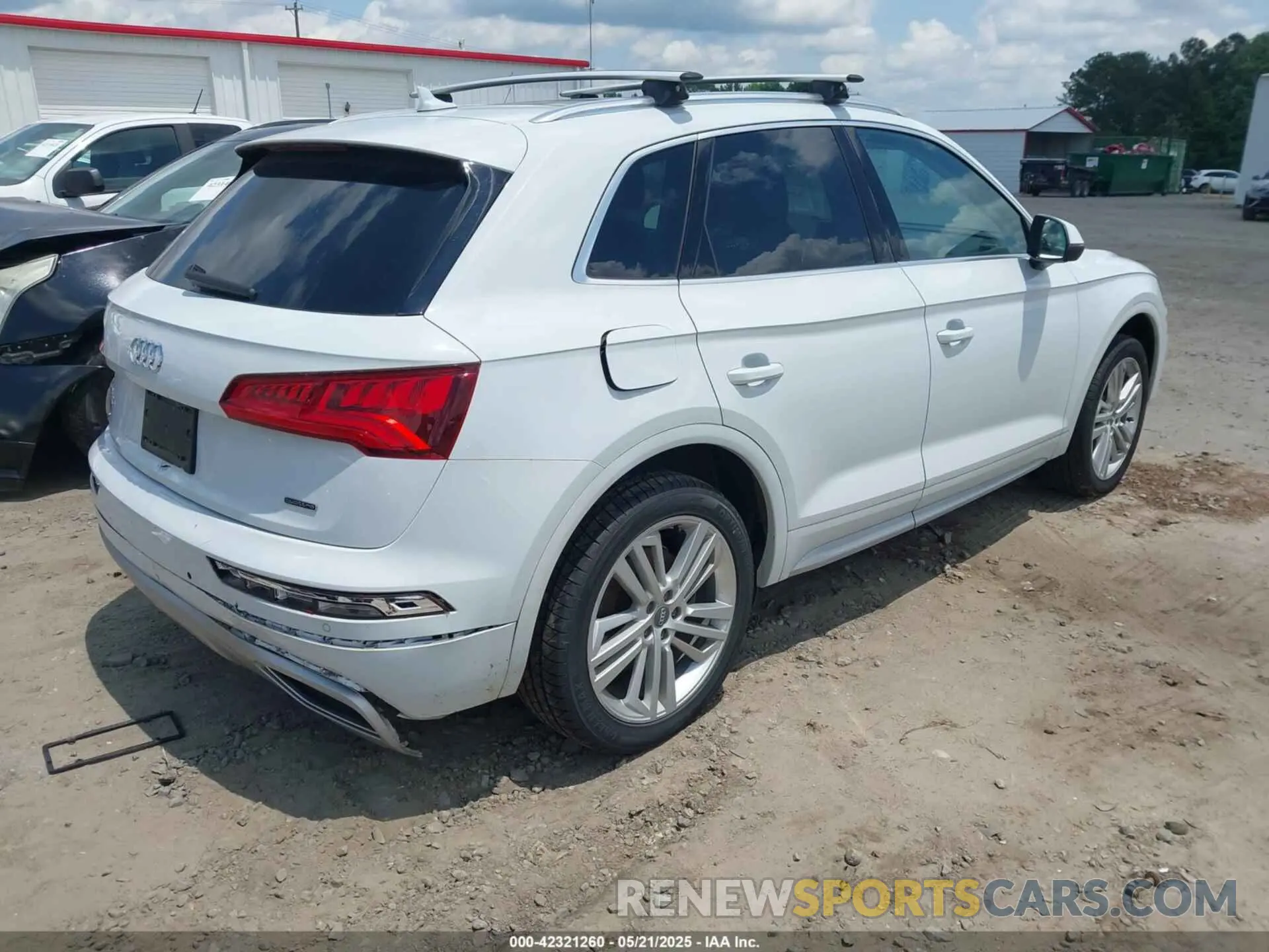 4 Photograph of a damaged car WA1BNAFY3K2135987 AUDI Q5 2019