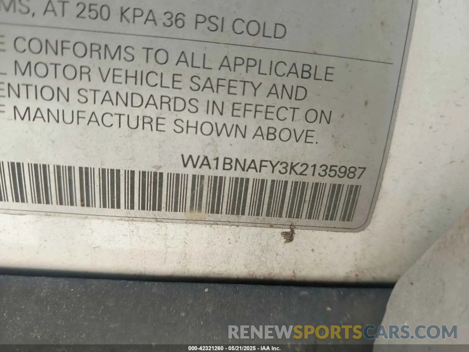 9 Photograph of a damaged car WA1BNAFY3K2135987 AUDI Q5 2019
