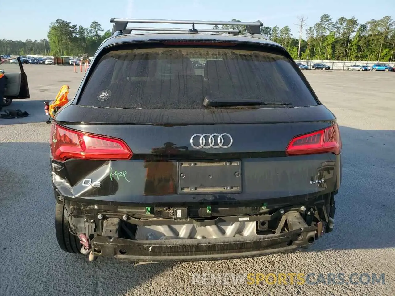 6 Photograph of a damaged car WA1BNAFY4K2025062 AUDI Q5 2019