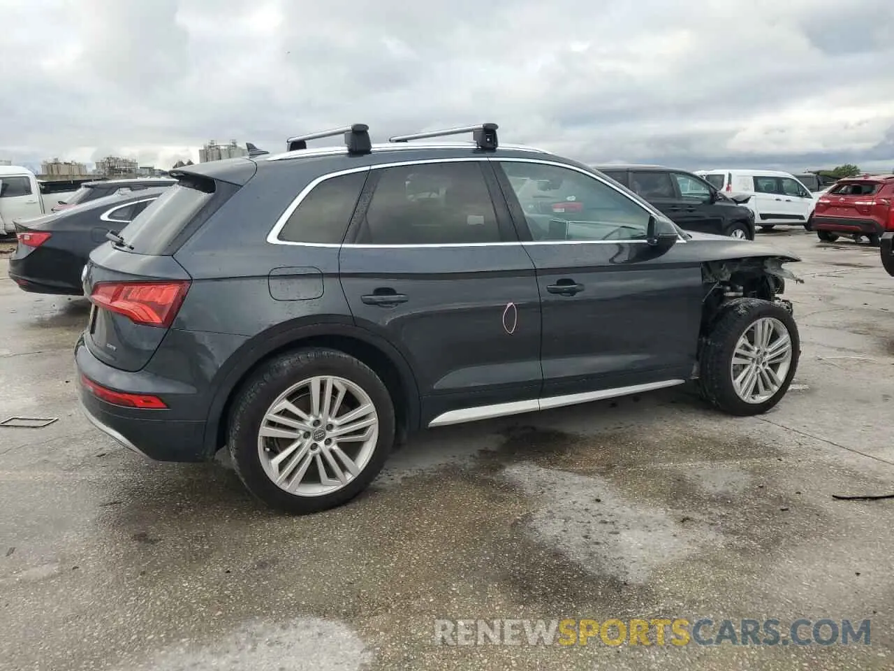 3 Photograph of a damaged car WA1BNAFY4K2043772 AUDI Q5 2019