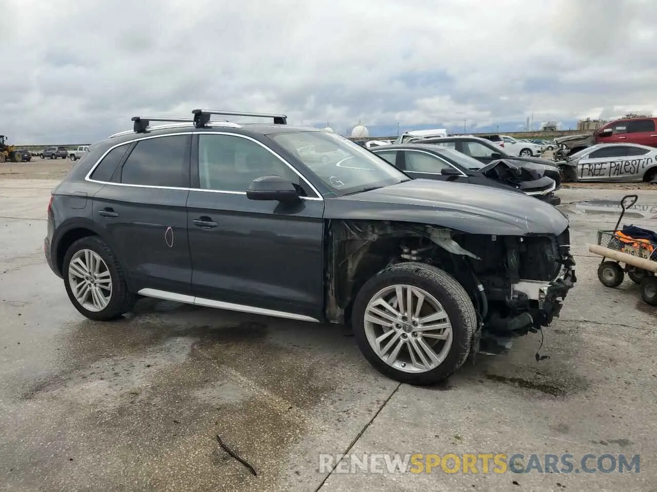 4 Photograph of a damaged car WA1BNAFY4K2043772 AUDI Q5 2019