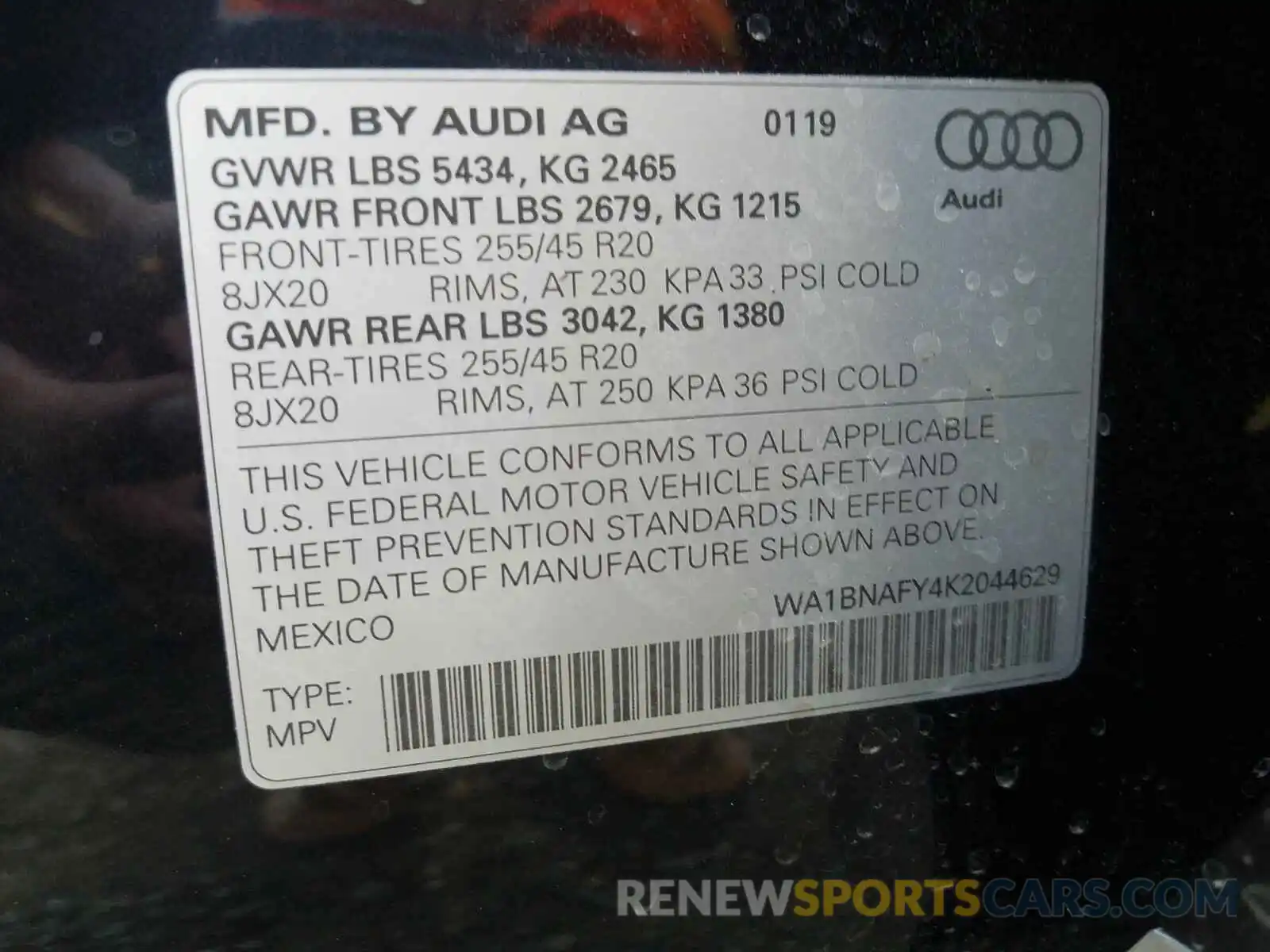 10 Photograph of a damaged car WA1BNAFY4K2044629 AUDI Q5 2019