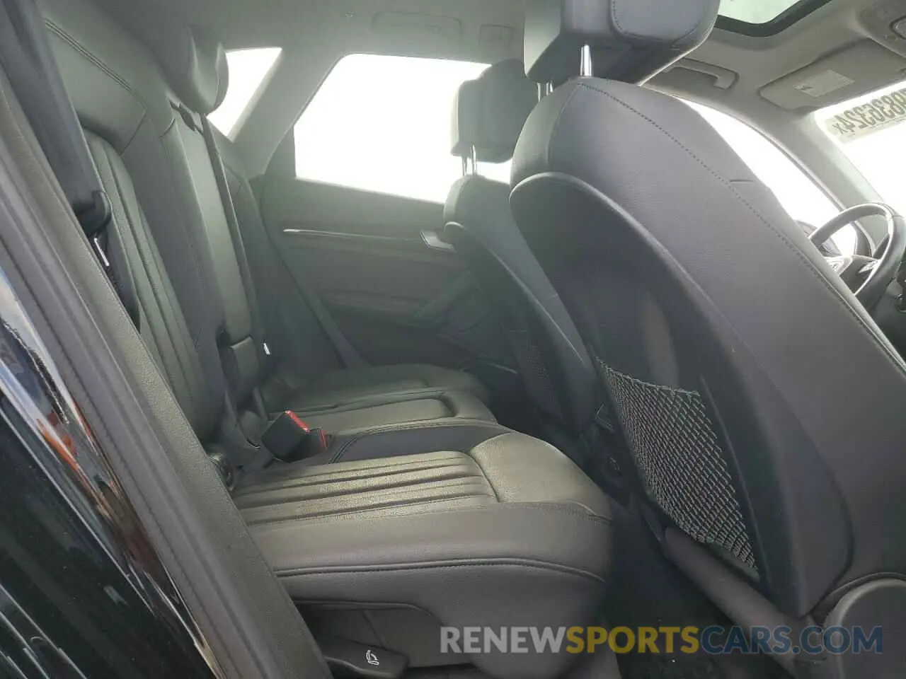 11 Photograph of a damaged car WA1BNAFY4K2049894 AUDI Q5 2019