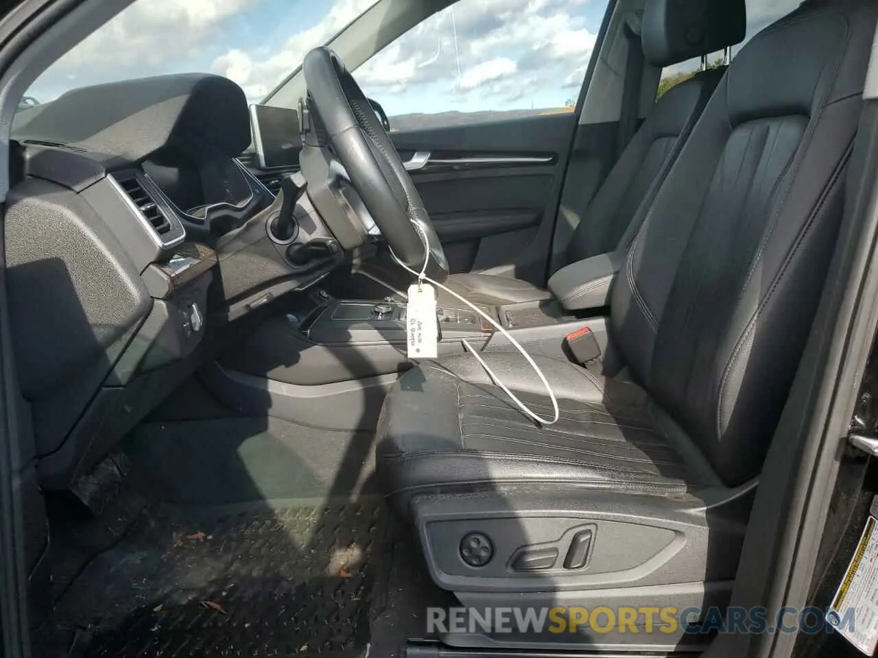 7 Photograph of a damaged car WA1BNAFY4K2049894 AUDI Q5 2019