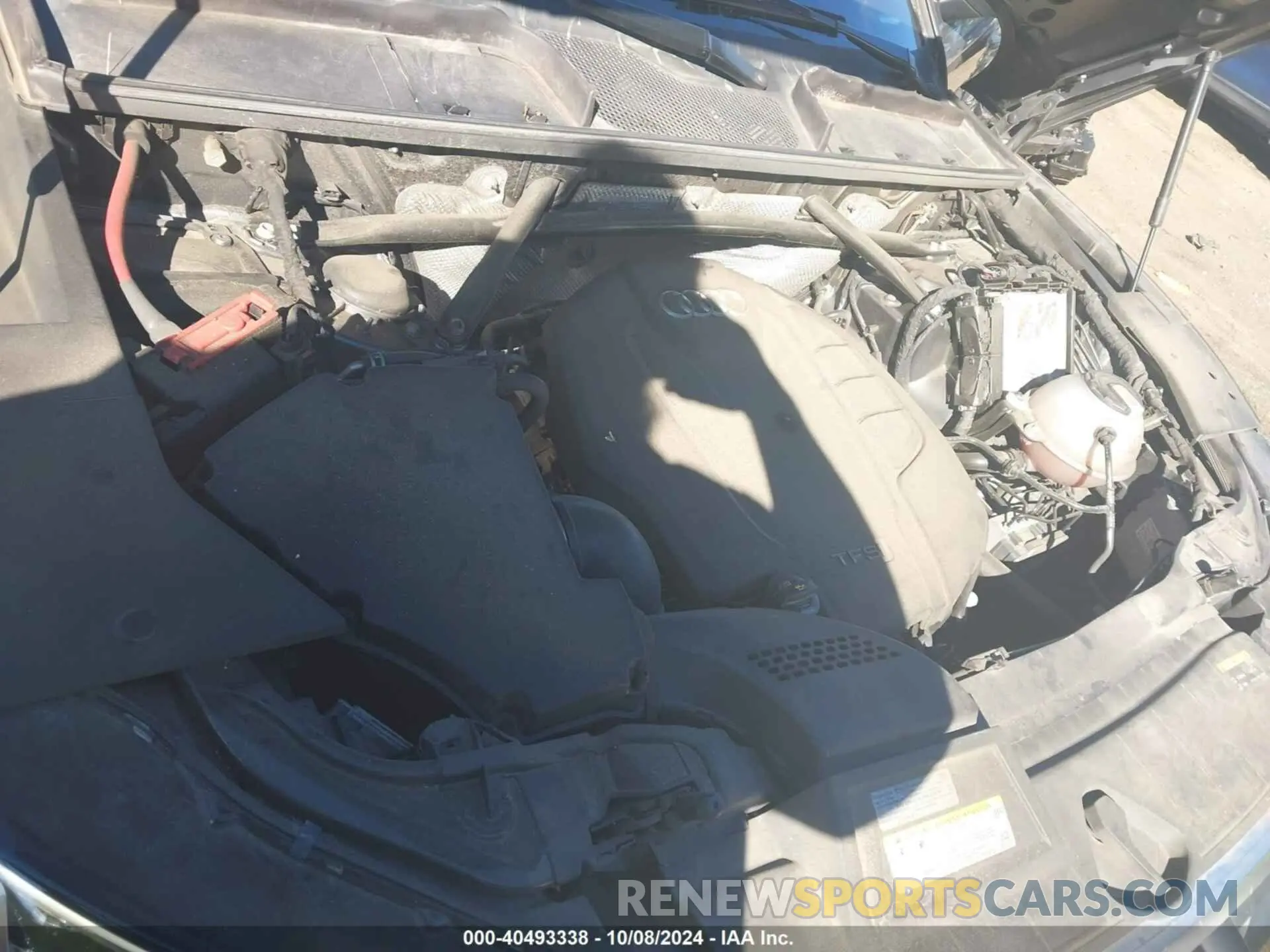 10 Photograph of a damaged car WA1BNAFY4K2059812 AUDI Q5 2019
