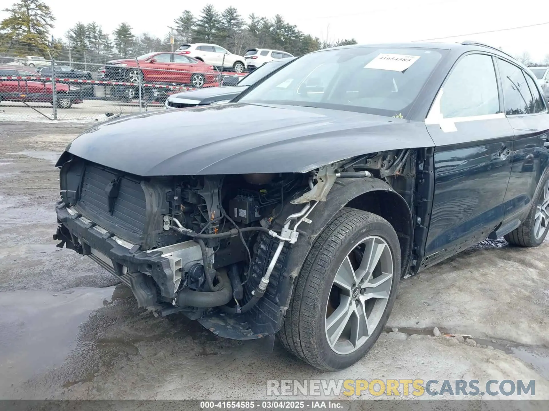 6 Photograph of a damaged car WA1BNAFY4K2060295 AUDI Q5 2019