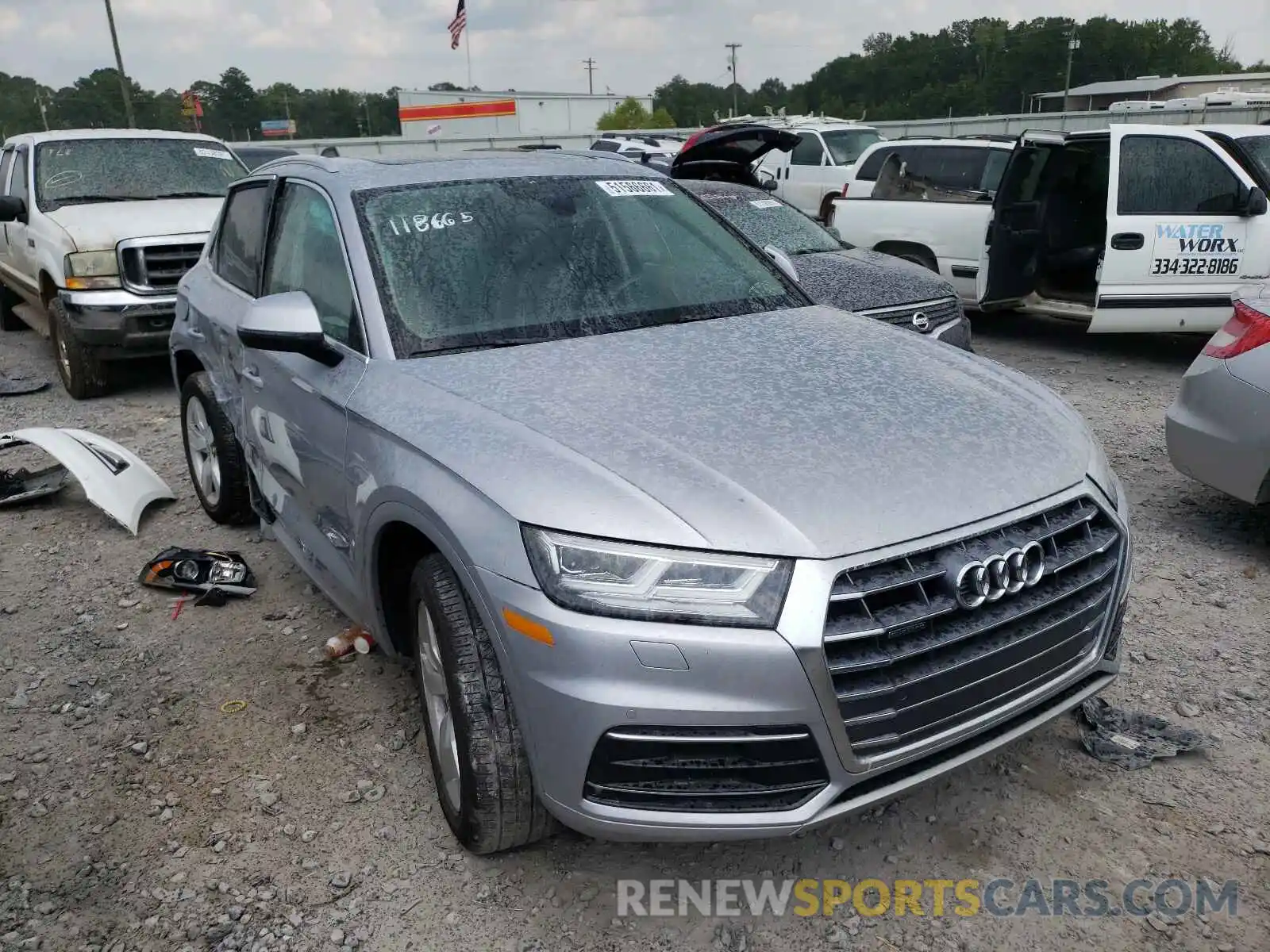 1 Photograph of a damaged car WA1BNAFY4K2090302 AUDI Q5 2019