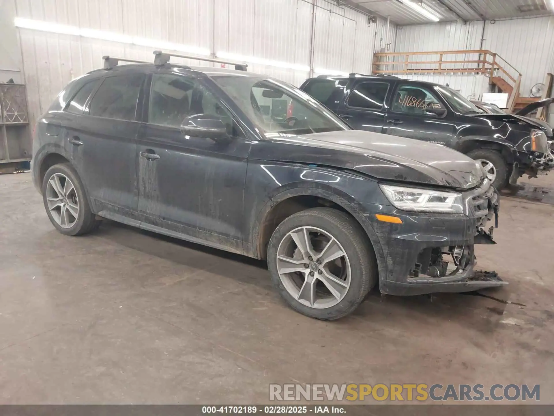 1 Photograph of a damaged car WA1BNAFY4K2091062 AUDI Q5 2019