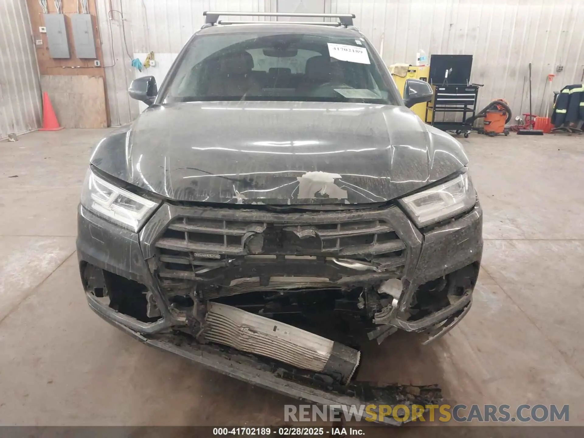 13 Photograph of a damaged car WA1BNAFY4K2091062 AUDI Q5 2019