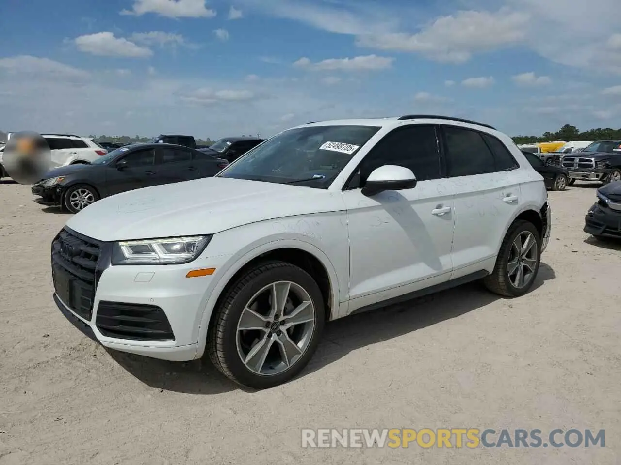 1 Photograph of a damaged car WA1BNAFY4K2095628 AUDI Q5 2019