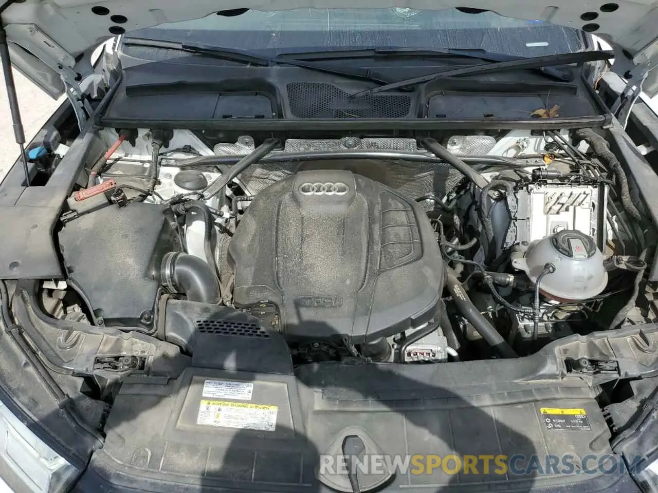11 Photograph of a damaged car WA1BNAFY4K2095628 AUDI Q5 2019