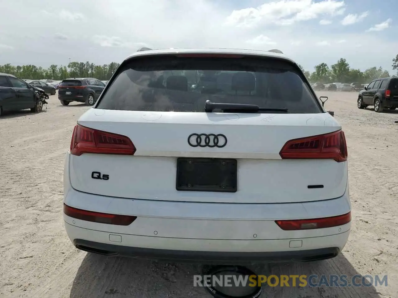6 Photograph of a damaged car WA1BNAFY4K2095628 AUDI Q5 2019