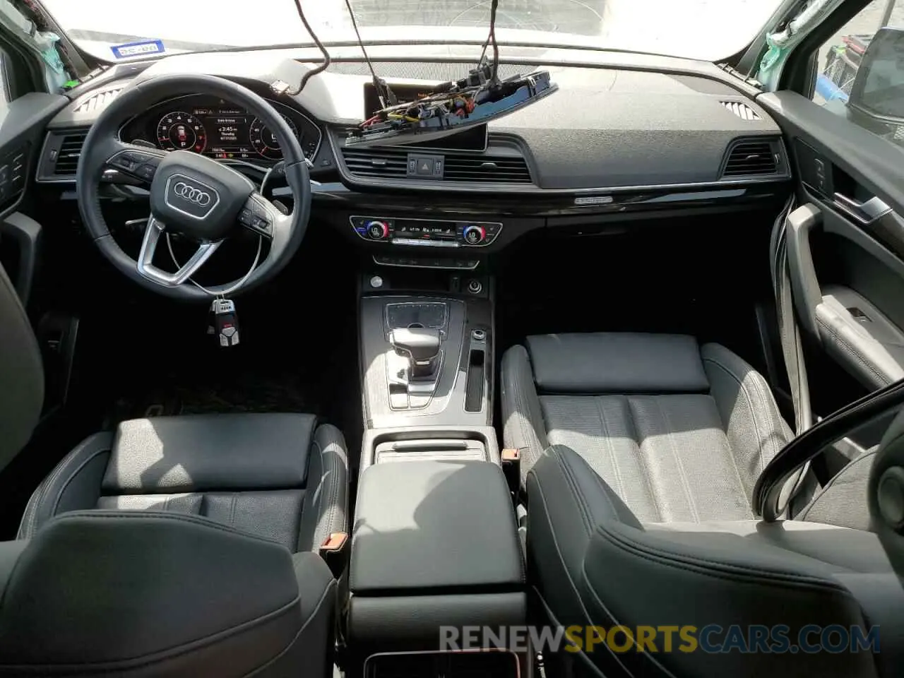 8 Photograph of a damaged car WA1BNAFY4K2095628 AUDI Q5 2019