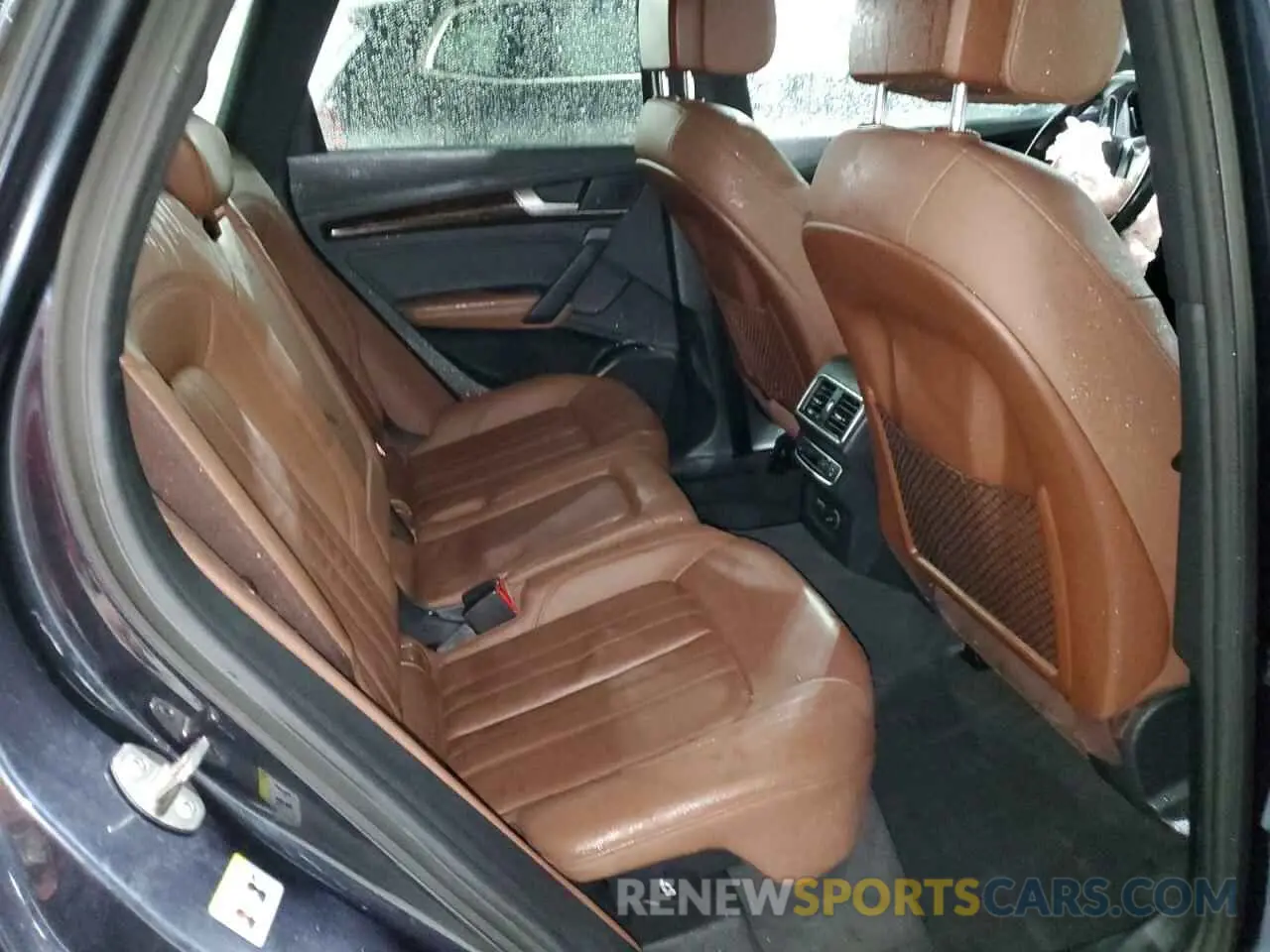 11 Photograph of a damaged car WA1BNAFY4K2112234 AUDI Q5 2019