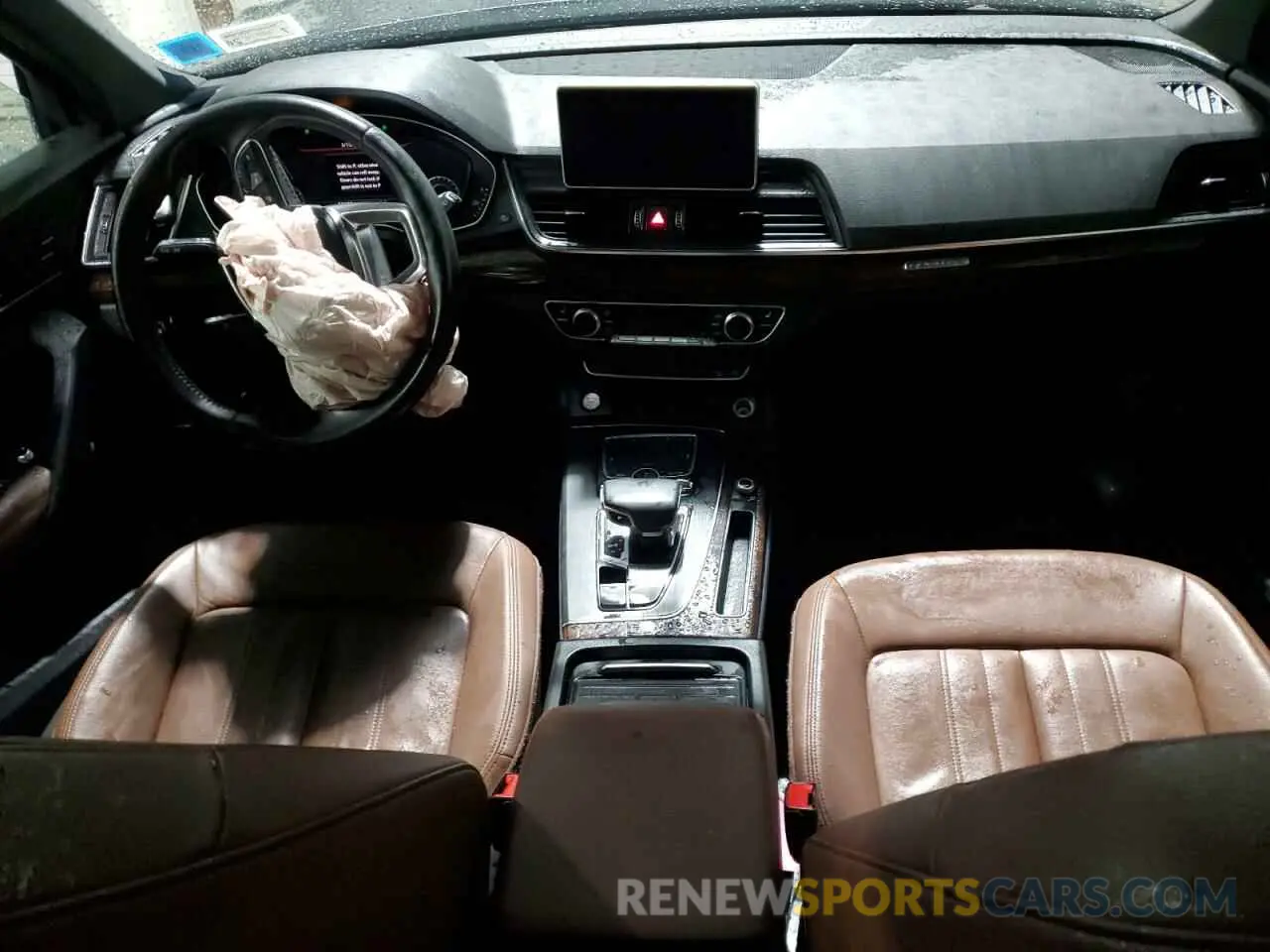 8 Photograph of a damaged car WA1BNAFY4K2112234 AUDI Q5 2019