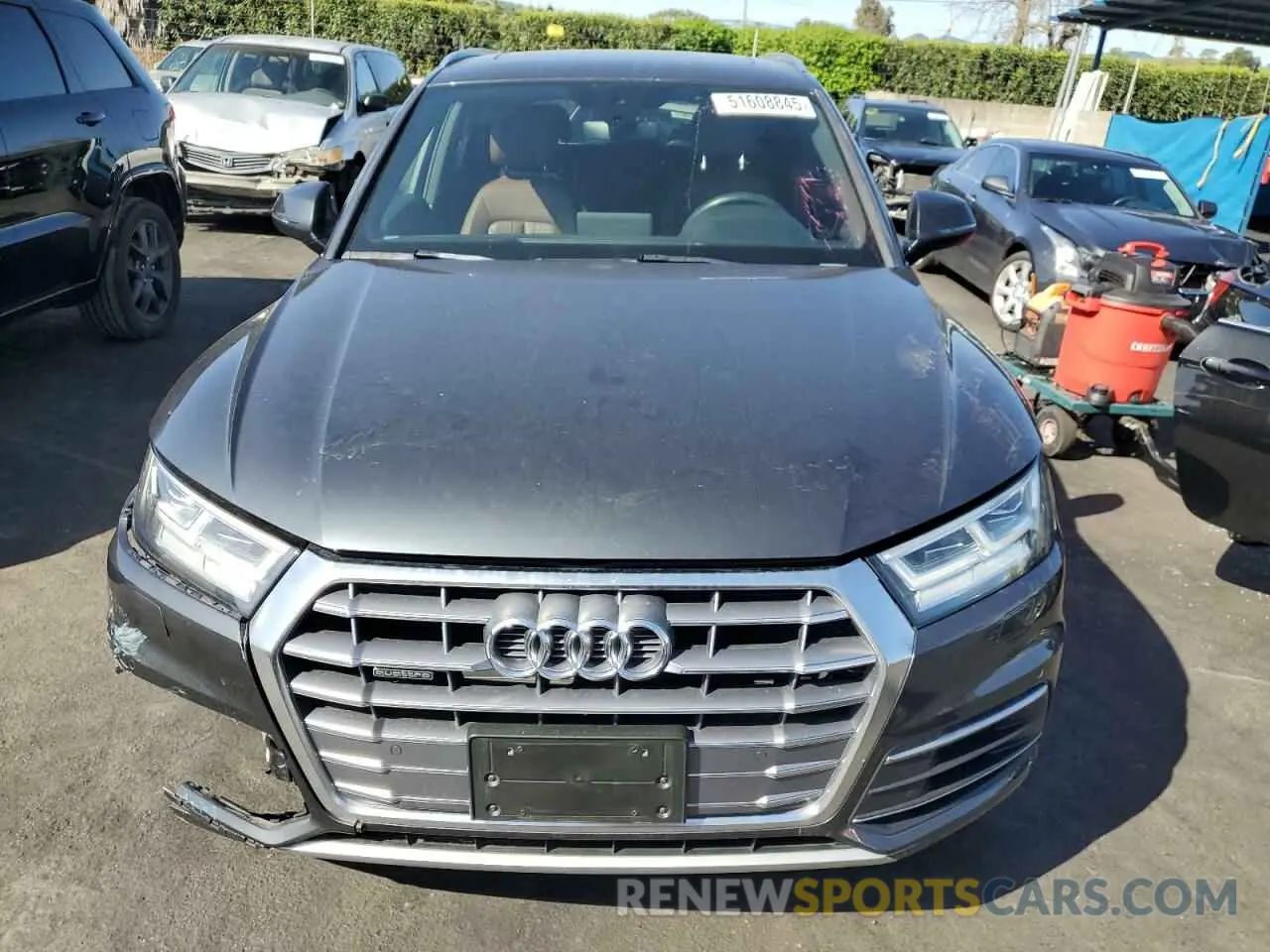 5 Photograph of a damaged car WA1BNAFY4K2112461 AUDI Q5 2019
