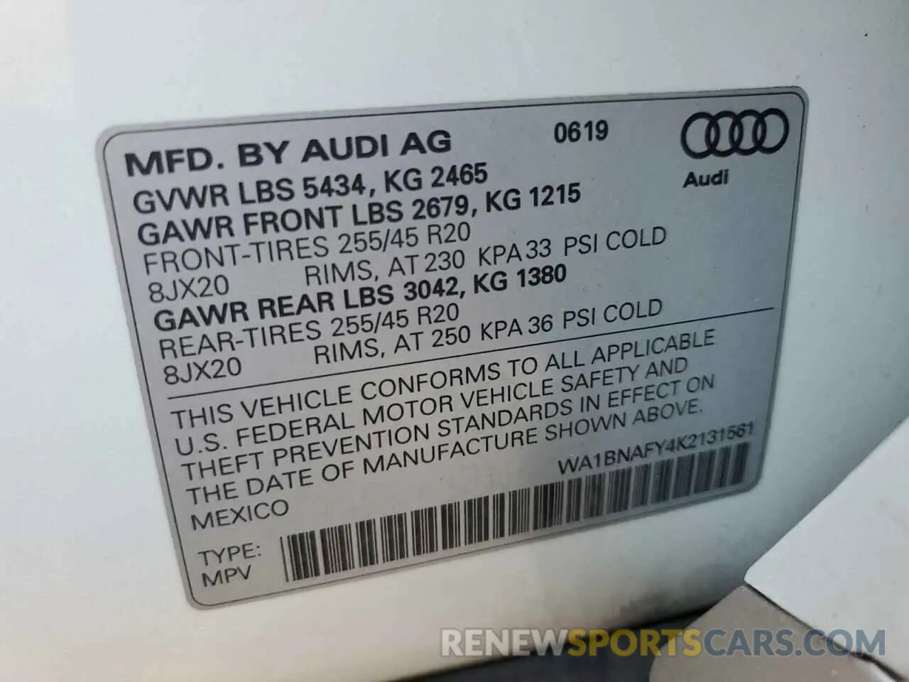 13 Photograph of a damaged car WA1BNAFY4K2131561 AUDI Q5 2019