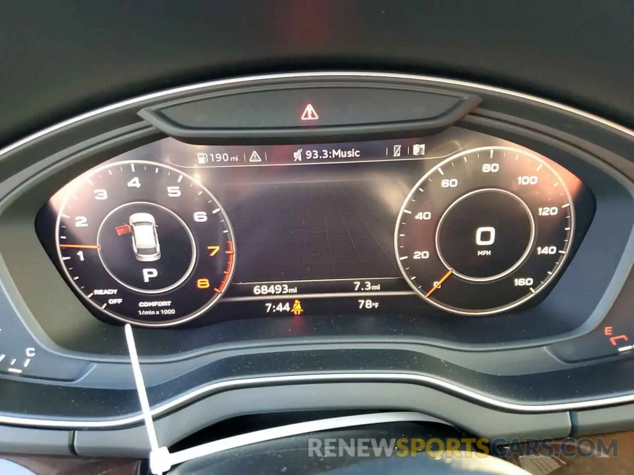 9 Photograph of a damaged car WA1BNAFY4K2131561 AUDI Q5 2019