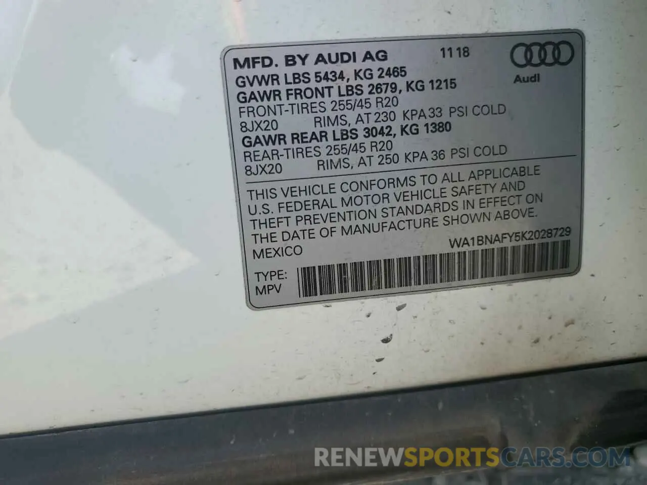 13 Photograph of a damaged car WA1BNAFY5K2028729 AUDI Q5 2019