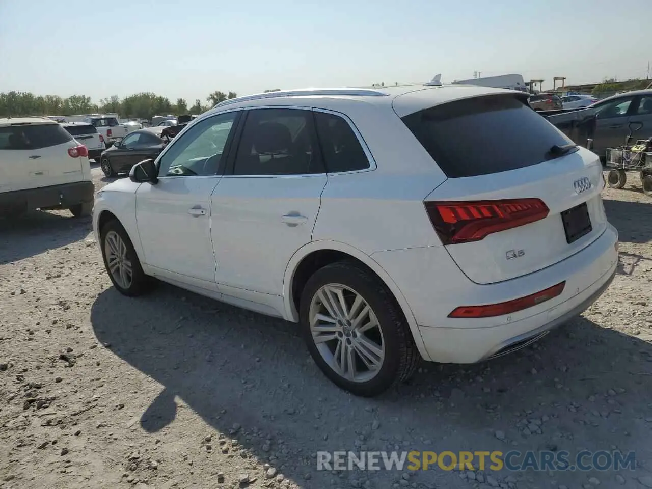 2 Photograph of a damaged car WA1BNAFY5K2028729 AUDI Q5 2019