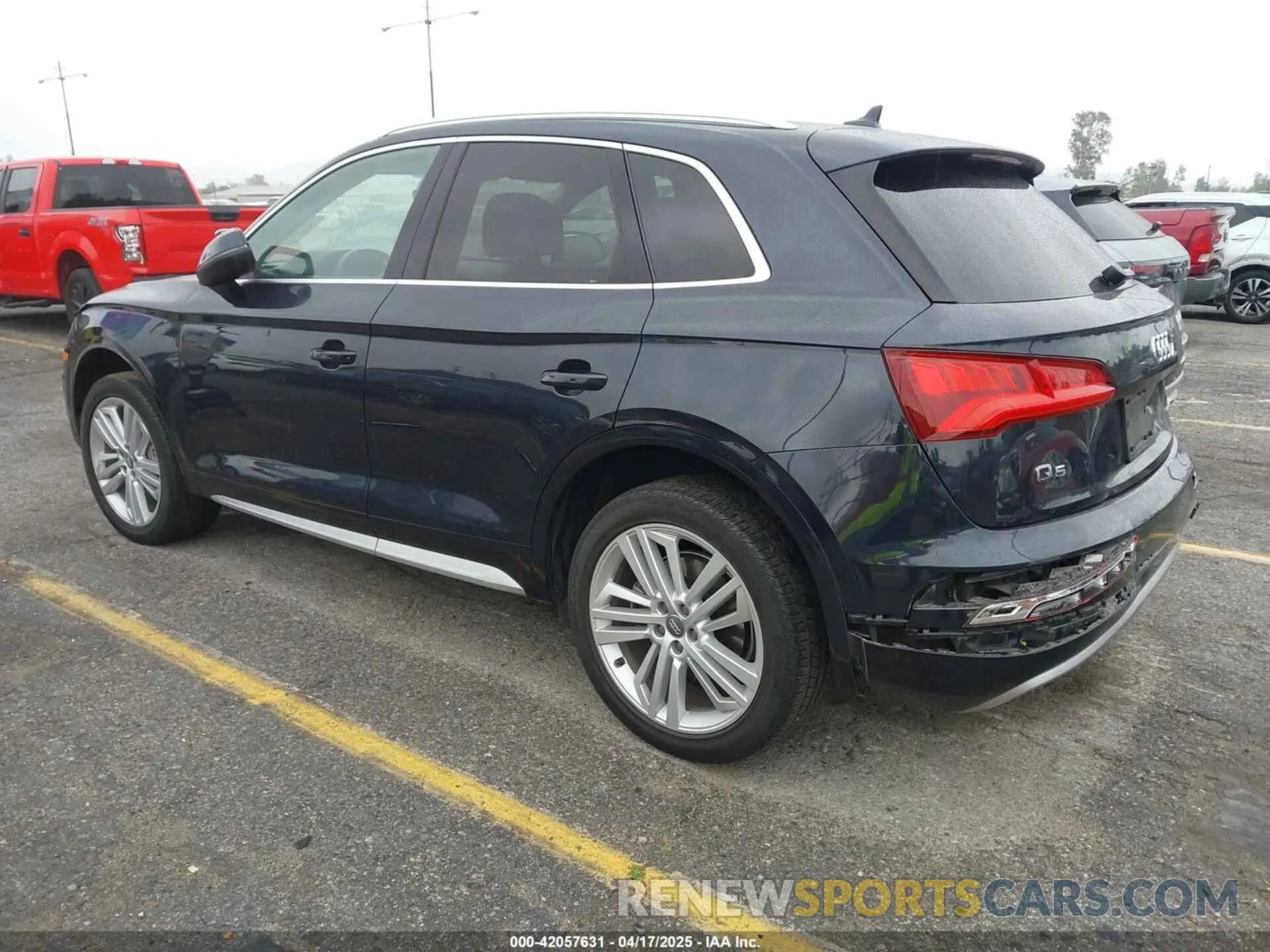 3 Photograph of a damaged car WA1BNAFY5K2049080 AUDI Q5 2019