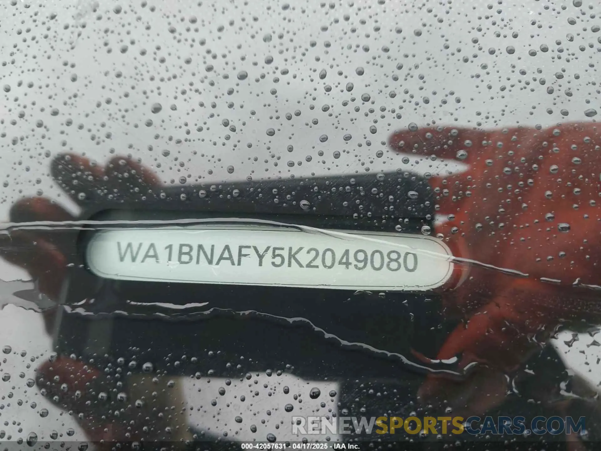 9 Photograph of a damaged car WA1BNAFY5K2049080 AUDI Q5 2019
