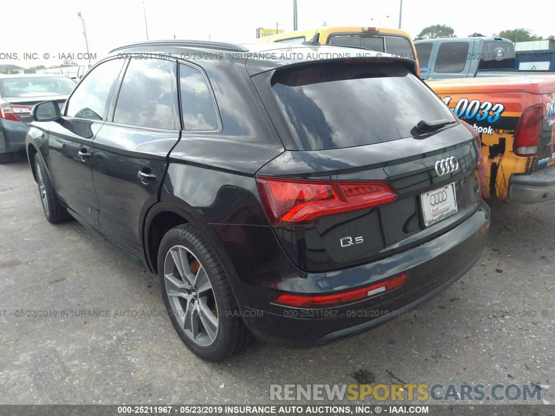 3 Photograph of a damaged car WA1BNAFY5K2058989 AUDI Q5 2019