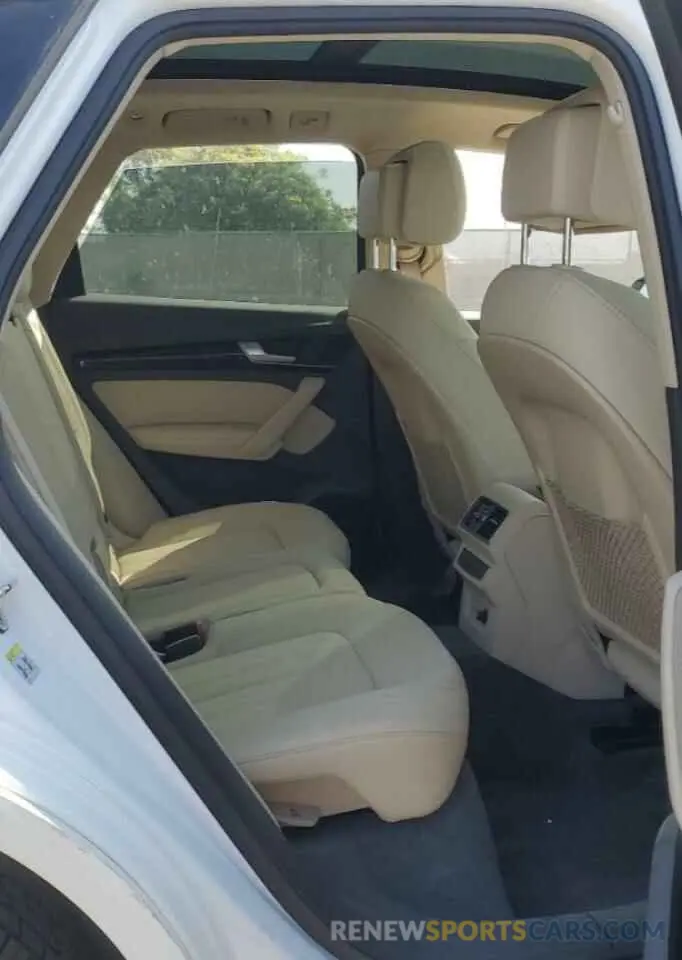 11 Photograph of a damaged car WA1BNAFY5K2066896 AUDI Q5 2019