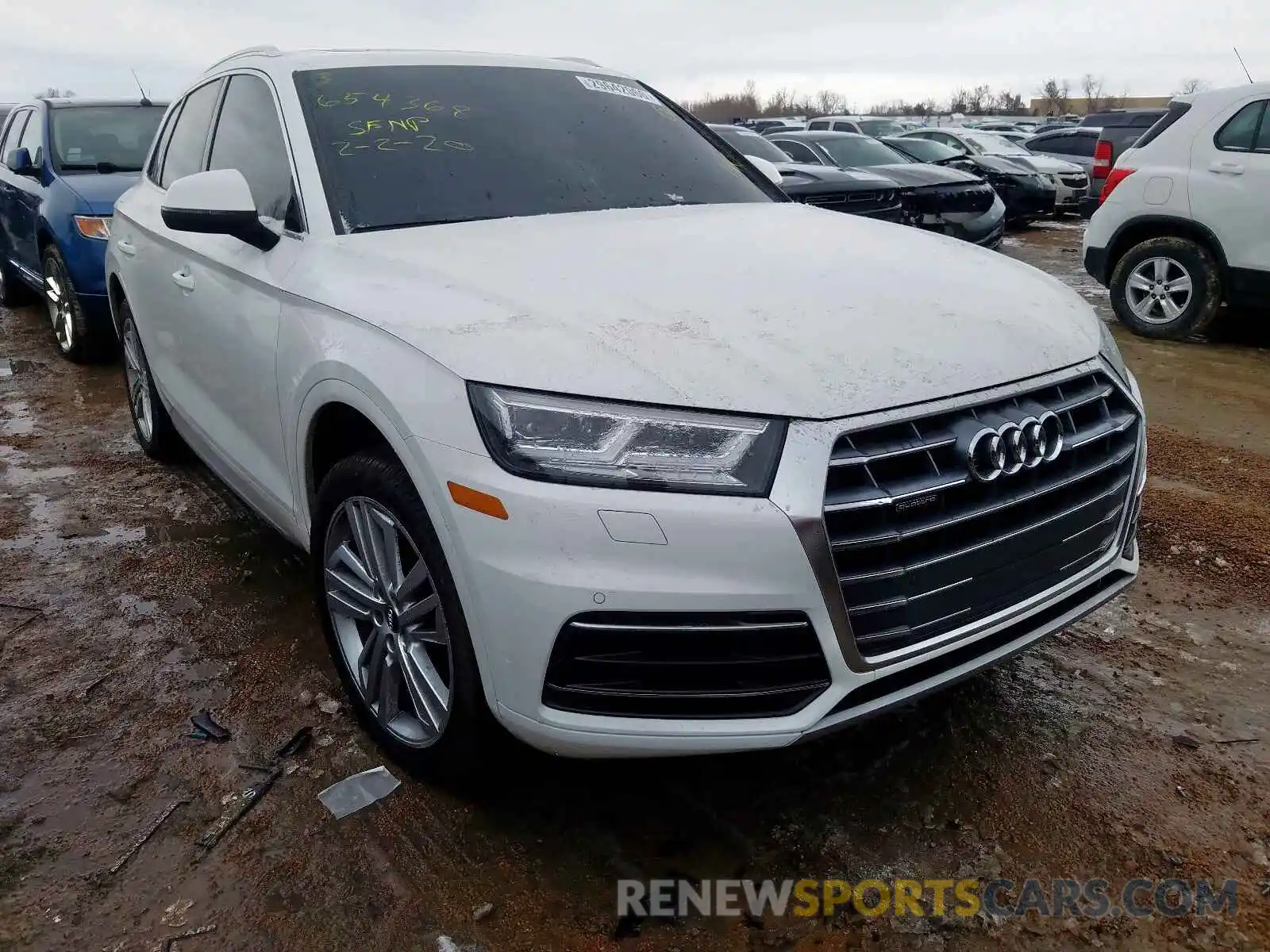 1 Photograph of a damaged car WA1BNAFY5K2079325 AUDI Q5 2019