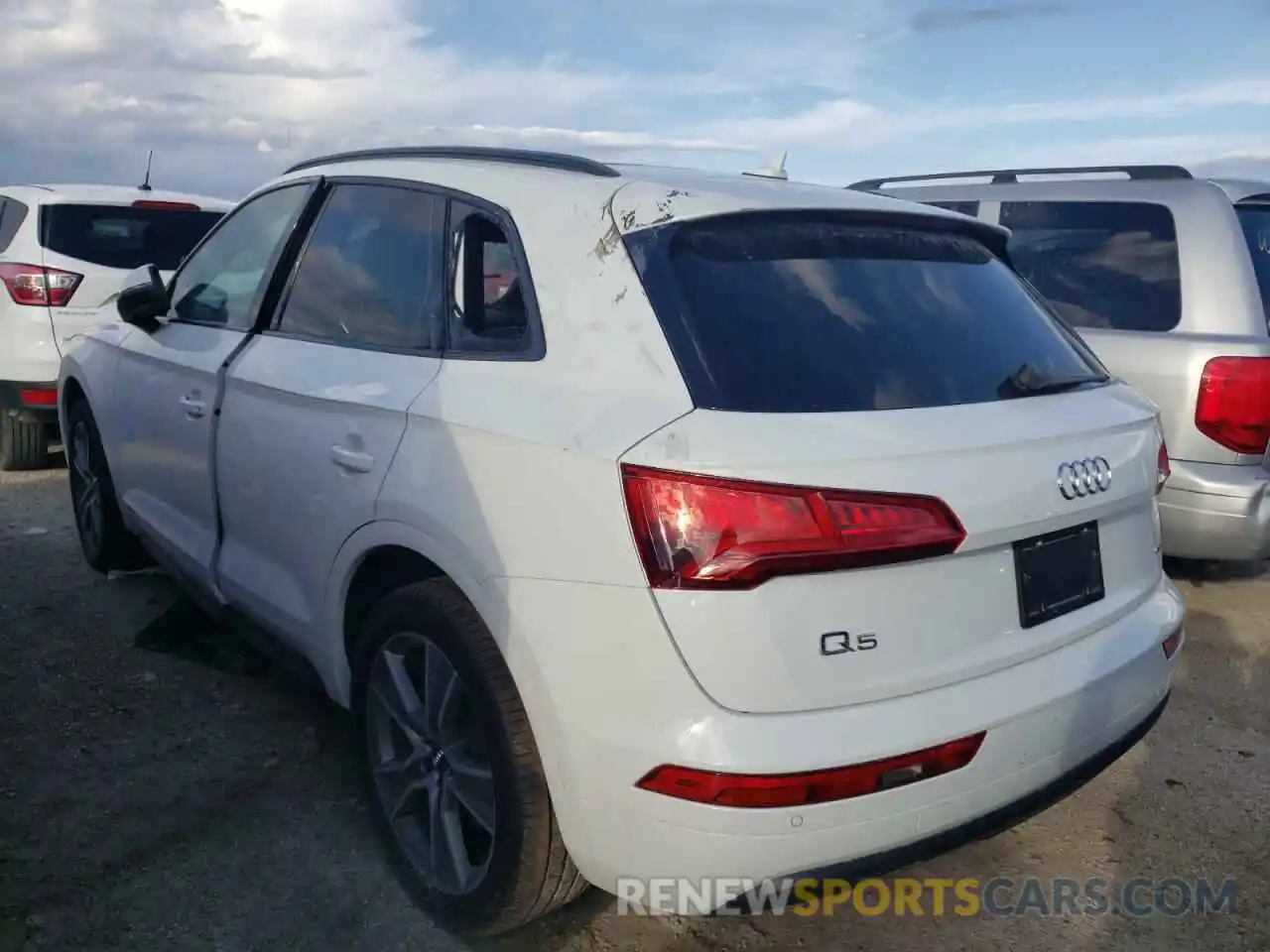 3 Photograph of a damaged car WA1BNAFY5K2086226 AUDI Q5 2019