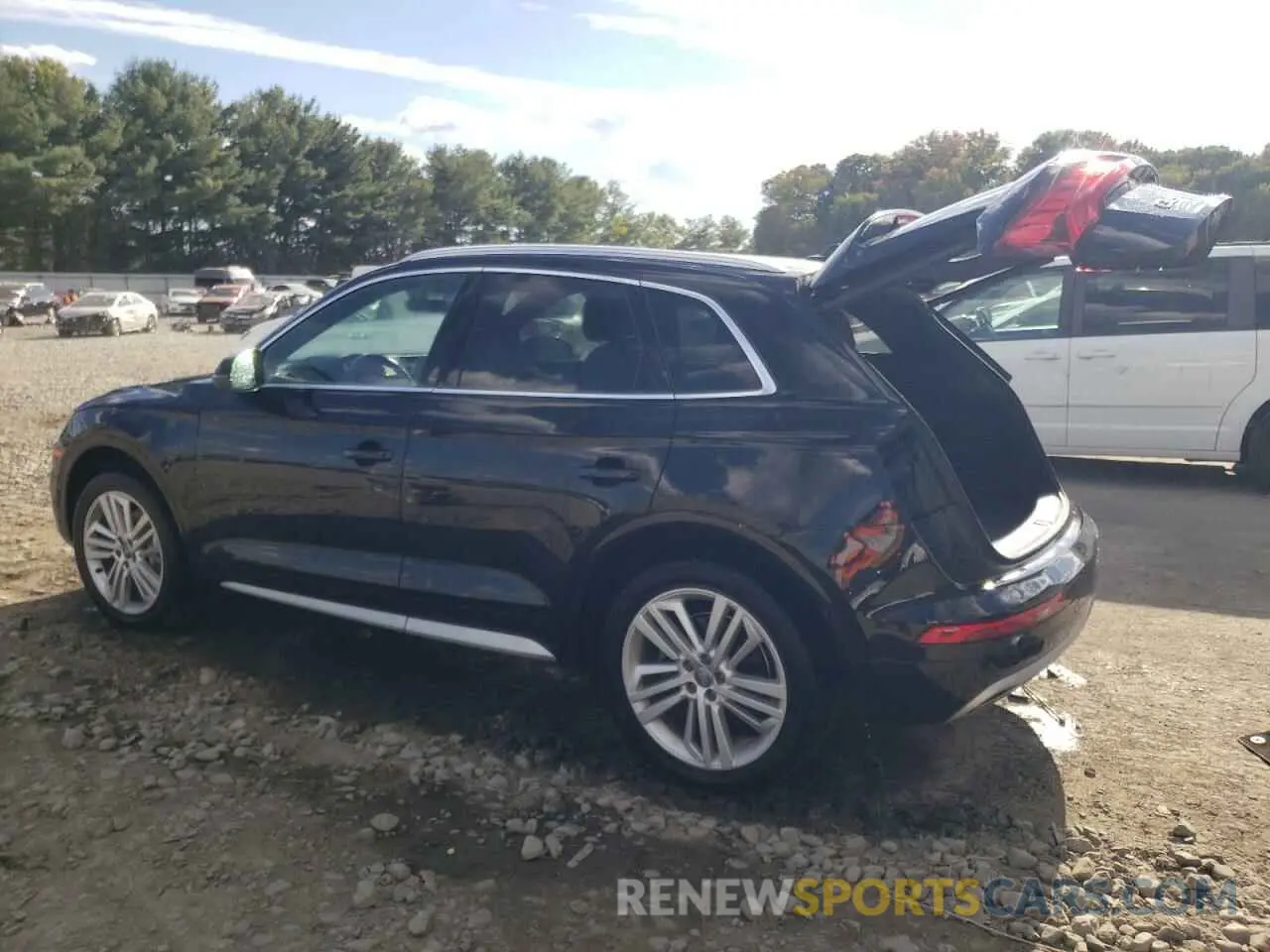 2 Photograph of a damaged car WA1BNAFY5K2097131 AUDI Q5 2019