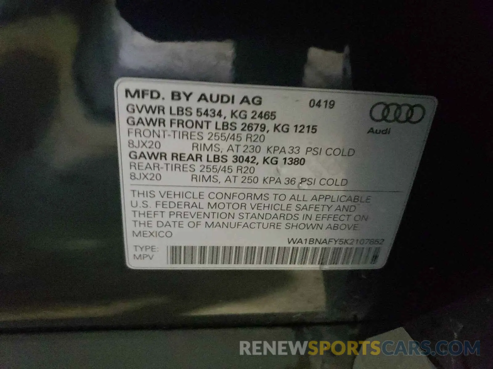 10 Photograph of a damaged car WA1BNAFY5K2107852 AUDI Q5 2019