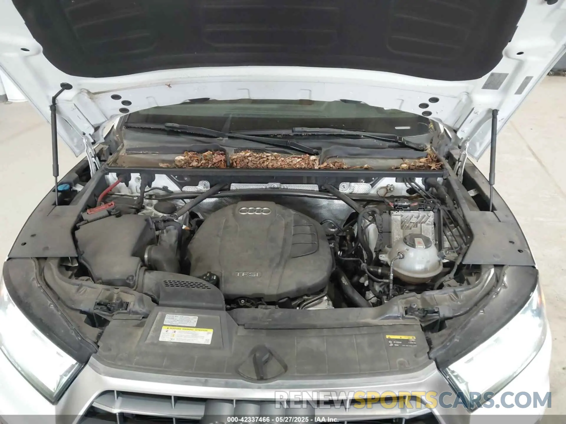 10 Photograph of a damaged car WA1BNAFY6K2016203 AUDI Q5 2019