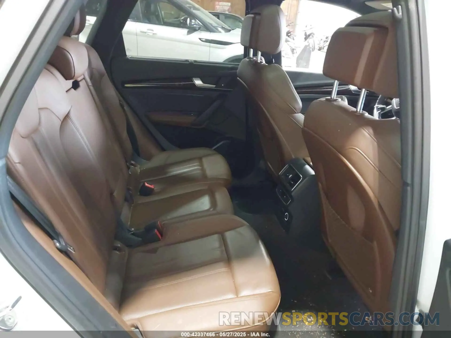 8 Photograph of a damaged car WA1BNAFY6K2016203 AUDI Q5 2019
