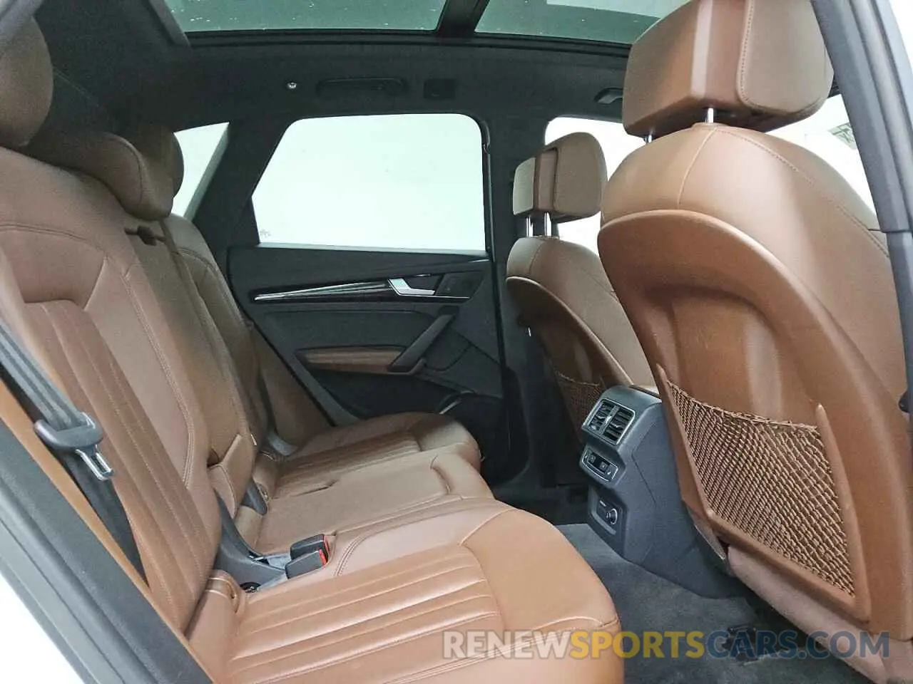 11 Photograph of a damaged car WA1BNAFY6K2036922 AUDI Q5 2019