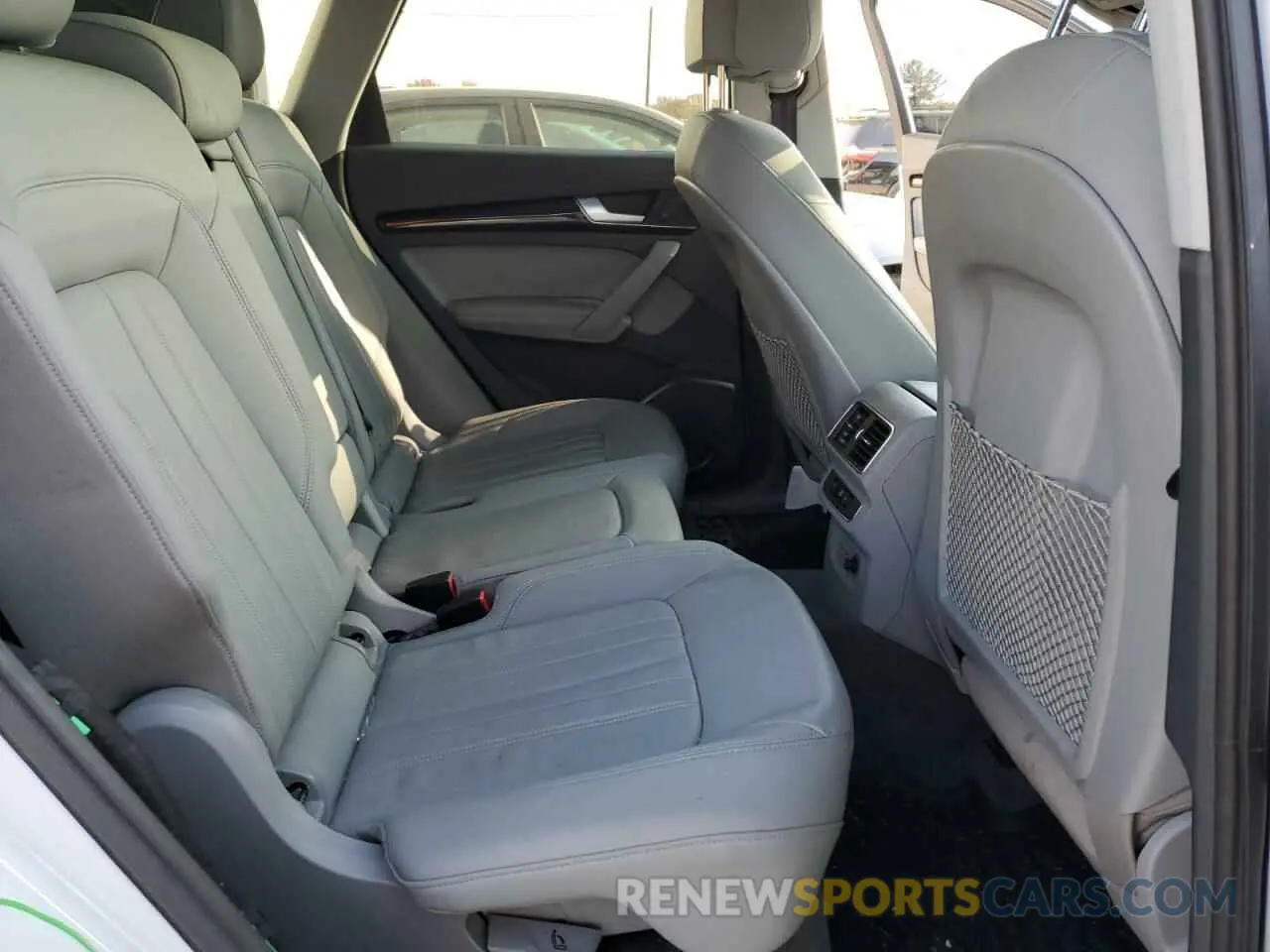 11 Photograph of a damaged car WA1BNAFY6K2057026 AUDI Q5 2019