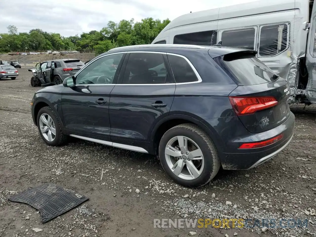 2 Photograph of a damaged car WA1BNAFY6K2080466 AUDI Q5 2019