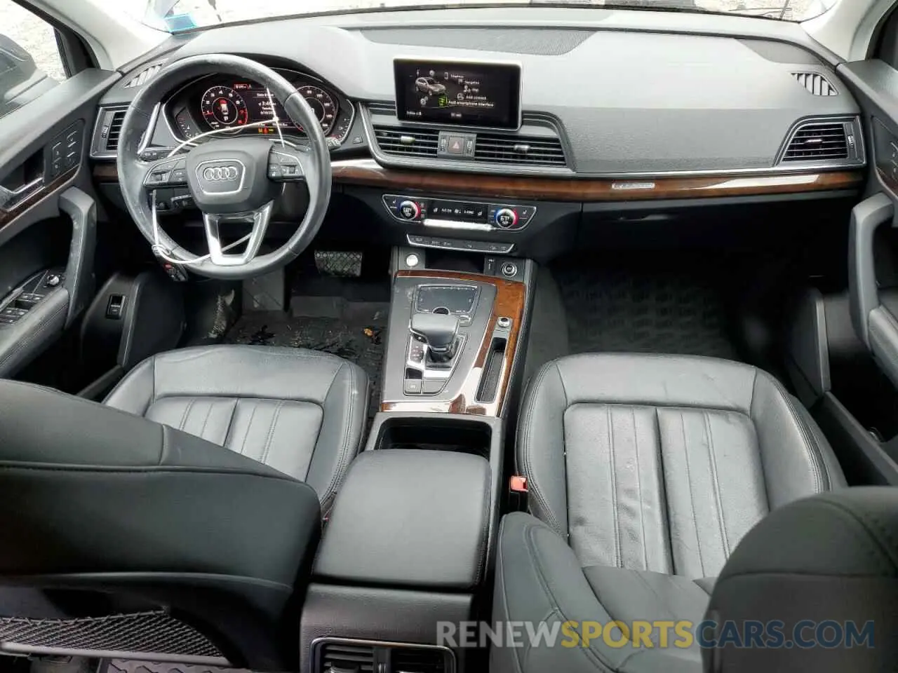 8 Photograph of a damaged car WA1BNAFY6K2080466 AUDI Q5 2019