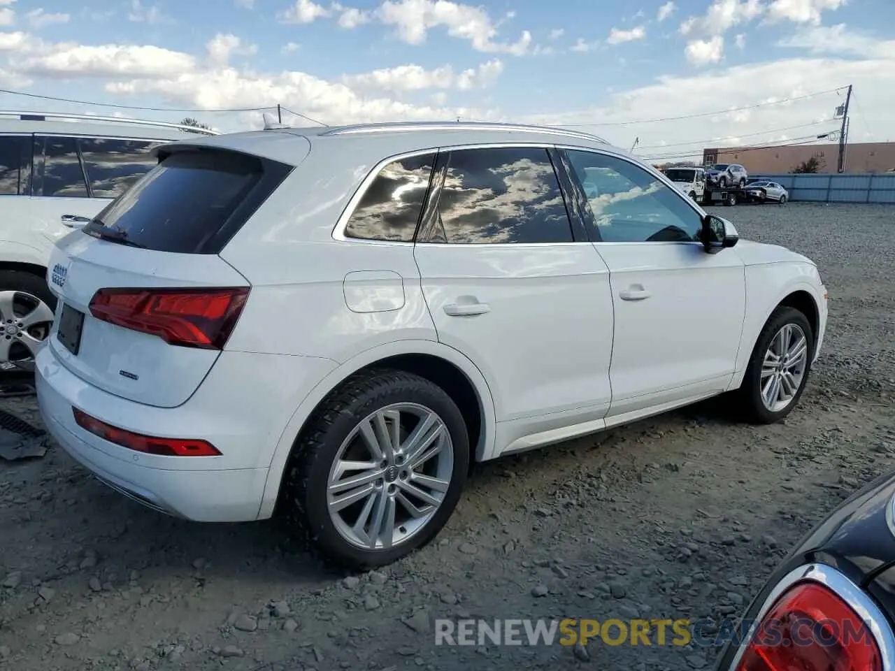 3 Photograph of a damaged car WA1BNAFY6K2088843 AUDI Q5 2019