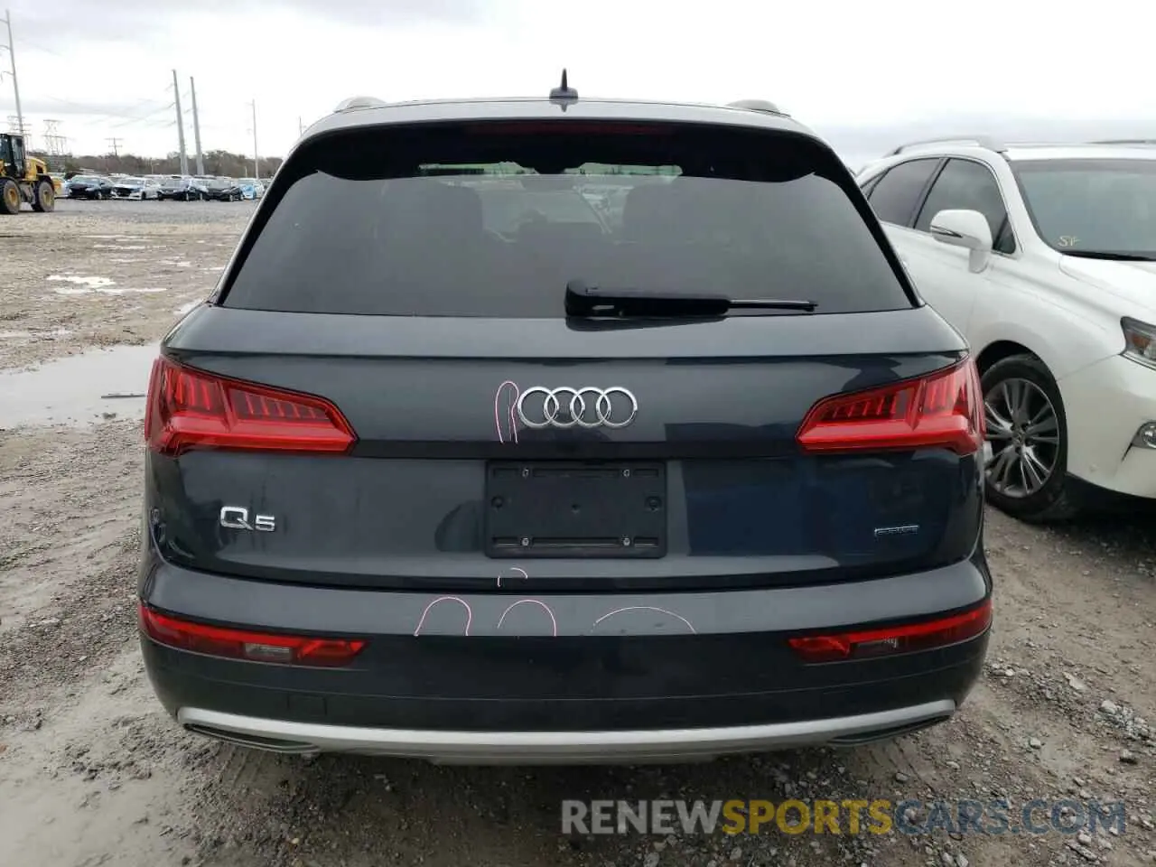 6 Photograph of a damaged car WA1BNAFY6K2101462 AUDI Q5 2019