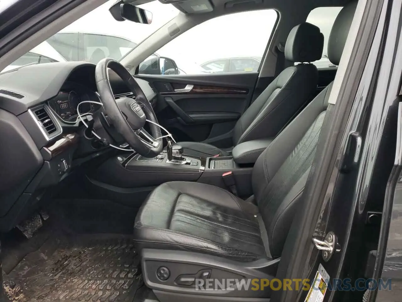 7 Photograph of a damaged car WA1BNAFY6K2101462 AUDI Q5 2019