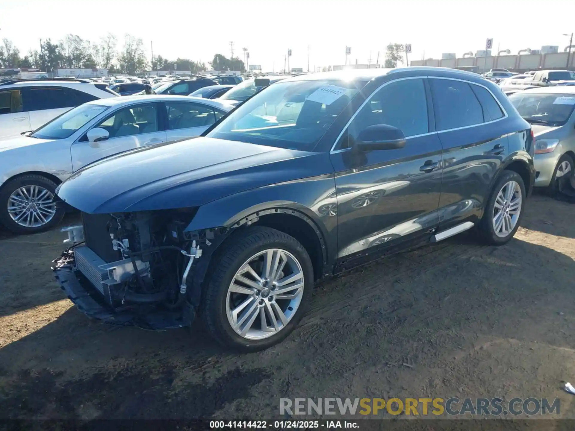 2 Photograph of a damaged car WA1BNAFY6K2102711 AUDI Q5 2019